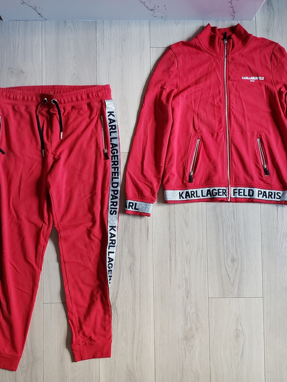 Karl Lagerfeld Sweatsuit Womens Medium Red‎ Logo-Trim Pullover Matching Pants